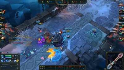 Gwen saves Kayle
