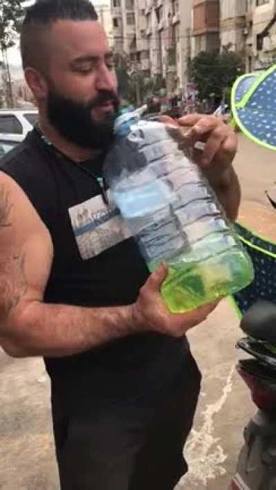 This gem was taken last year and it shows a lebanese Chad's reaction to the shortage of gas at the time