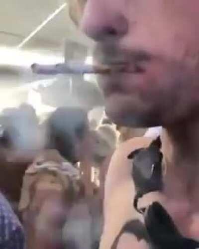 i present to you my favorite festival video of all time