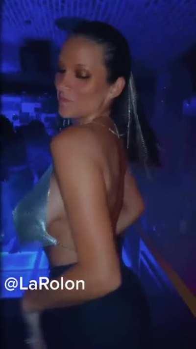 Dancing melons @soylarolon