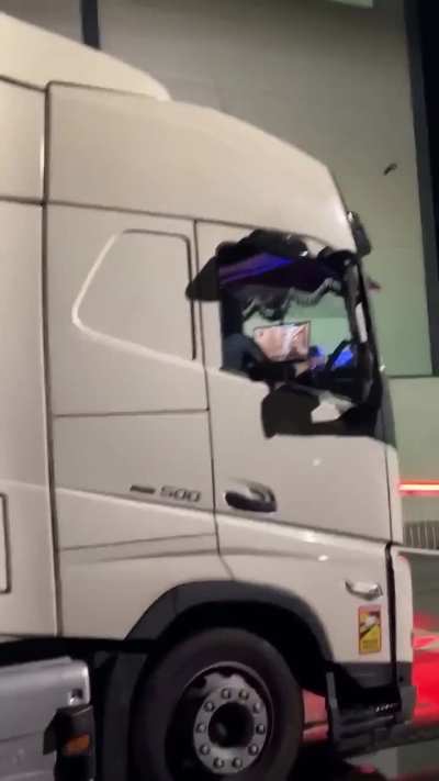 This is why we all hate welders