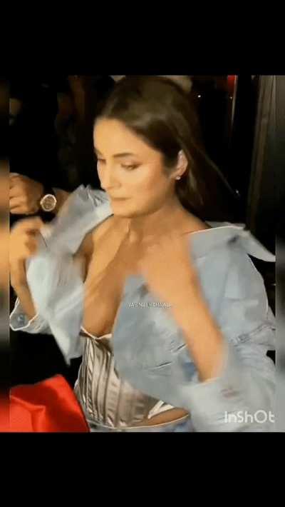 Shehnaaz ka exposure dekh lo guys 🤤😍