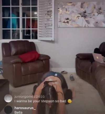 From her live on IG. So much ass going on here