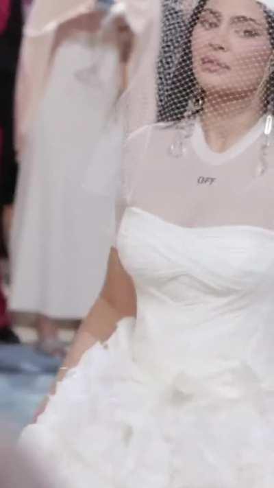 In White (Met Gala 2022)