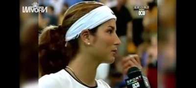 Old interview of Roger and Mirka when they played doubles.