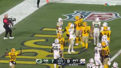 [Highlight] Aaron Rodgers throws his first TD against the Packers