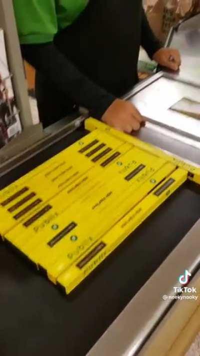 Buying the yellow divider.