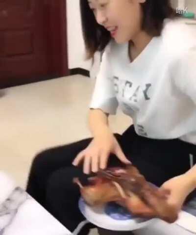 Хозяин, это что блять за херня?