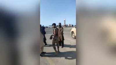 Pakistan Army shuts down the mobile network in Gwadar amid huge protests by Locals against exploitation of resources by Chinese. Some reports Local Baloch beating Pakistan Armymen who came out in support of Chinese exploitation.