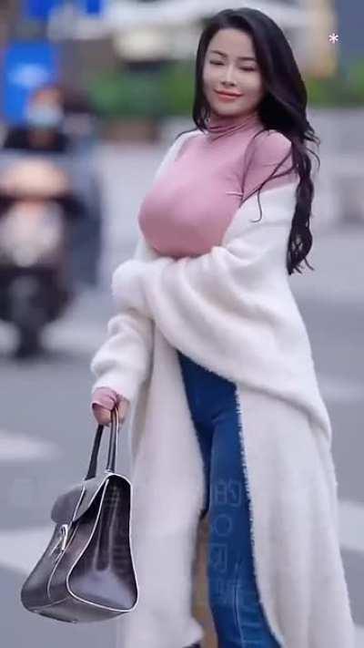 “Always having trouble keeping my coat straight”