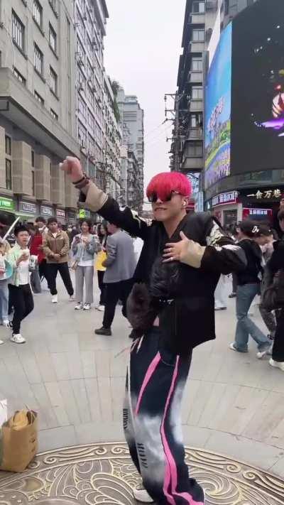 Social anxiety? Never met her! 