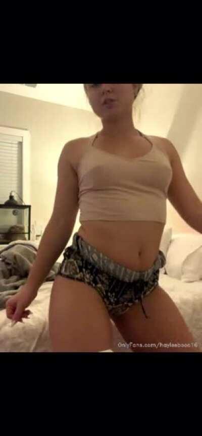 Let me know which haylee vid is your favorite