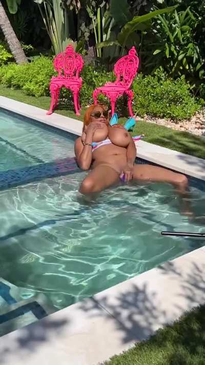 Big Wet Legendary Jugs!