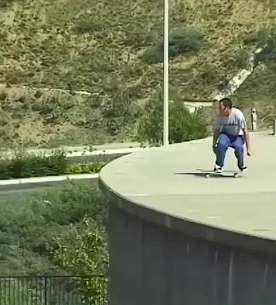 In 1997, Jeremy Wray attempted an ollie across a 16-foot gap with a 40-foot drop