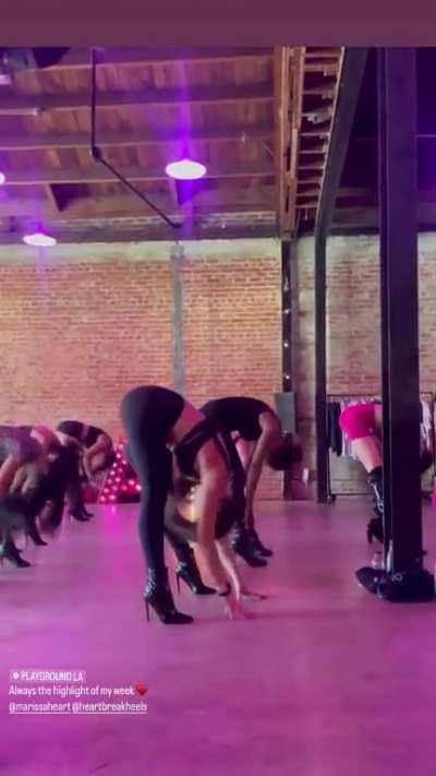 Jess kessie (cinepal) dancing