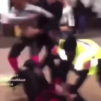 Man does front flips and back spin knockouts another