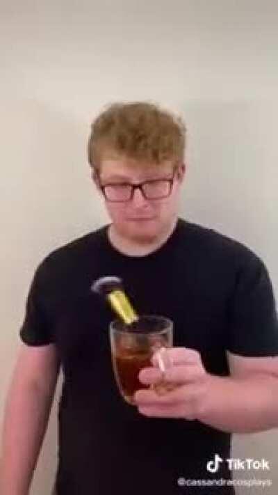 Amazing cosplay , someone tag the original creators so that I can credit them.