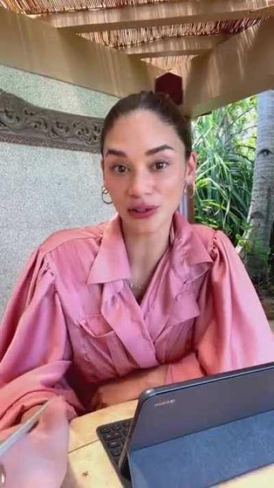 Pia Wurtzbach!!! endorses a Product!! Goodmorning People