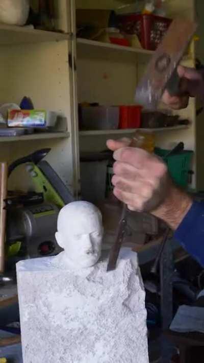 Least based serbian that lives in Australia