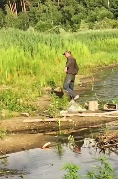 Fishing is a beautiful sport. Please pay attention to this struggle with nature