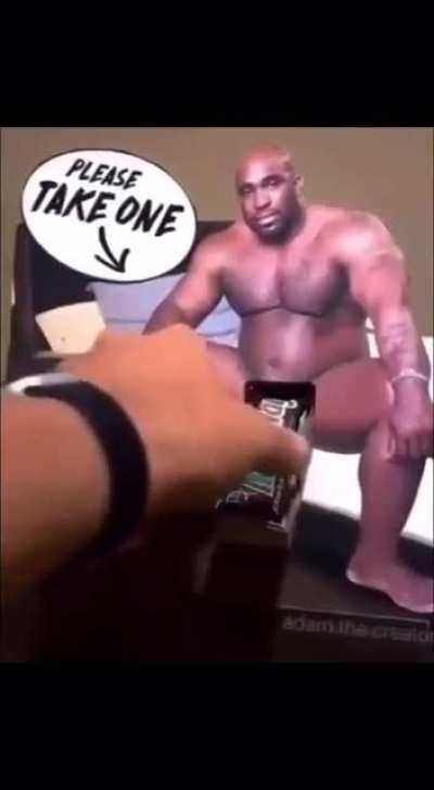 I have seen this person somewhere...