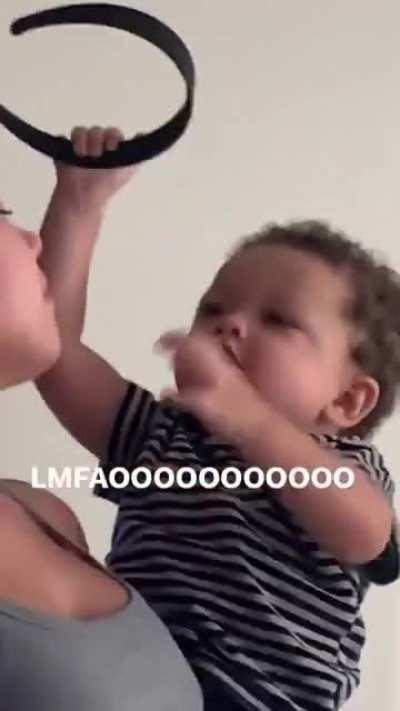 Gek once again presenting his moves