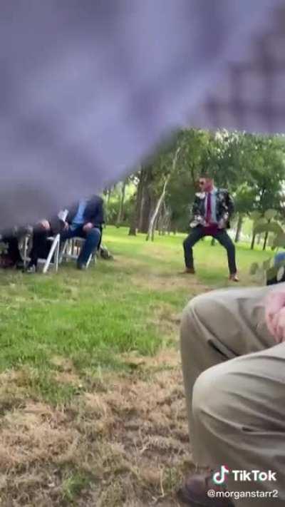 Only shame here is the flower girls who don’t stunt as hard as this guy does!