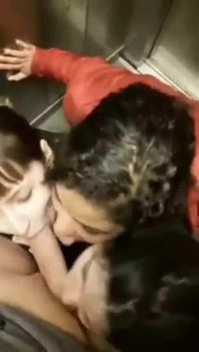 Quick elevator blowjob