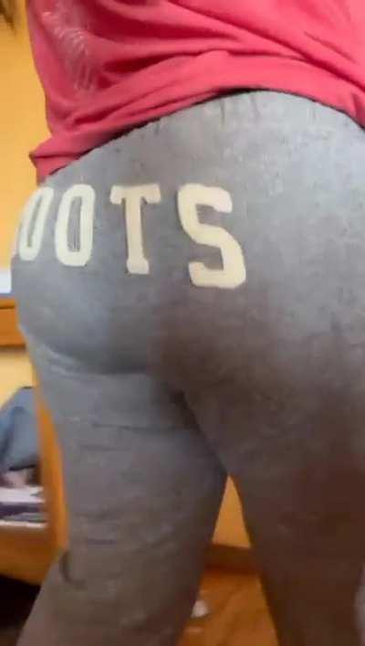 (fart sample) you like my ass tho??