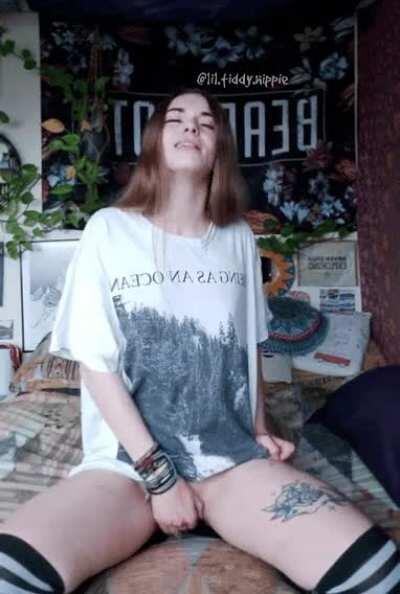 Caught you looking;)