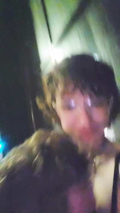 Older man fingering my drunk pussy outside the club 🥴❤️