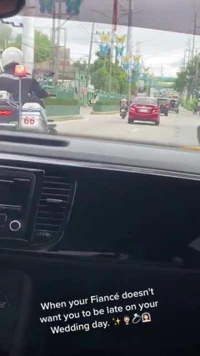 hmmm? naol ninong si Mayor @natinizzle on TikTok