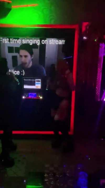 “Frst time doing karaoke, Be Nice :)”