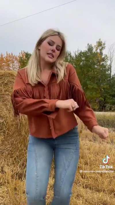 Wait for it (missmercedesblanche)