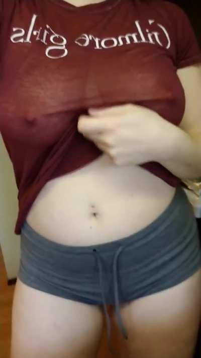 21[F4M] Hit the up arrow & i'll send an instaant nude . Looking for Video Sexting & Meetup Snap:ginass35