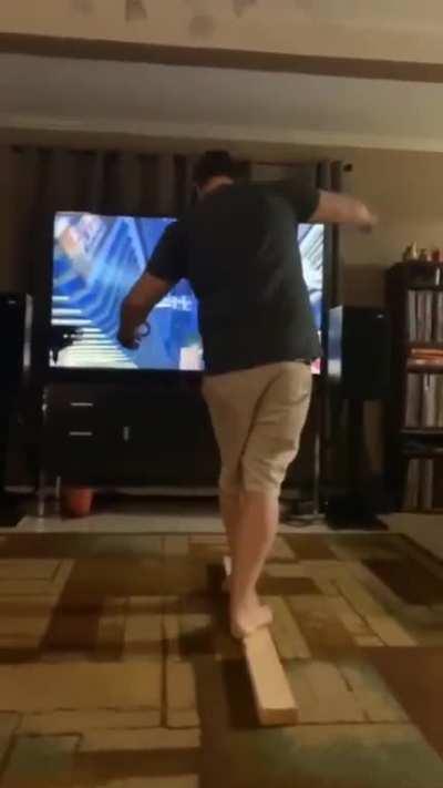 No one: This guy doing virtual reality: