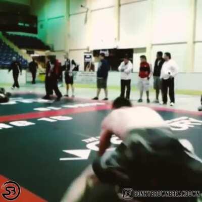 Nano Breakdown of The Crazy Kolat Backflip Defense to a Single Leg Takedown