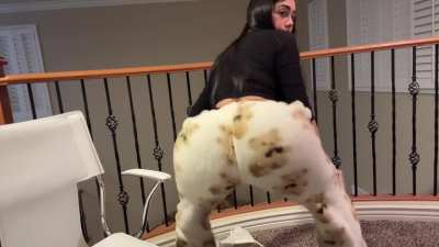 More twerking content.