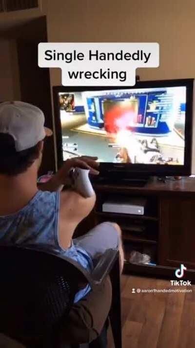 Single Handed Carry lol