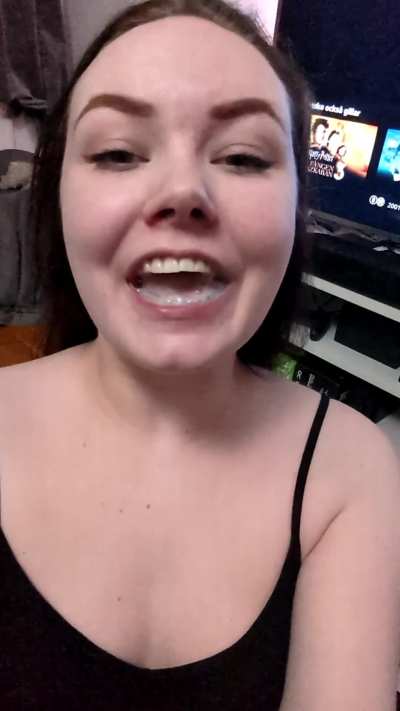 Playing with my food then swallowing it 🤤