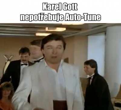 co to Karel zpívá?