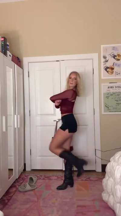 ────୨ৎ────