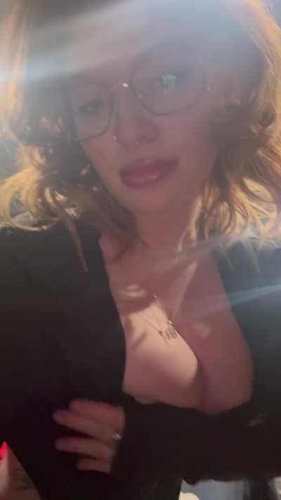 i just KNOW someone saw me do this on the meeting call