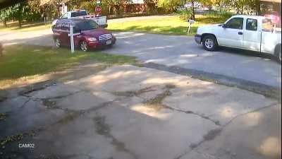 This person told me they weren't aware they hit the mailbox