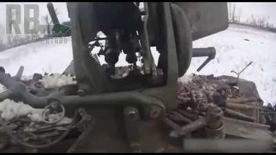 RU POV | Footage of Russian armored vehicles and infantry assaulting a Ukrainian fortified position