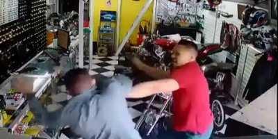 Watch to the end to find the idiot…