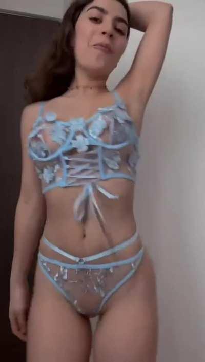 I wanna show my ex boyfriend how many dads would fuck me, please prove me right