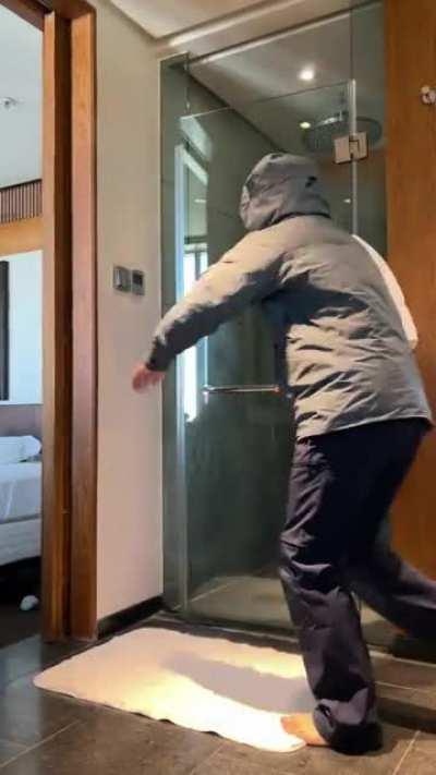 I was always asked how to clean ARC’TERYX jackets,let us show you today