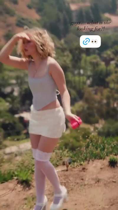 Looking hot while searching