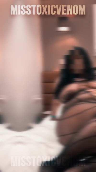 I bet my husband that if I get 100 comments on this post, I will make him read all the comments out loud to me, especially the ones that humiliate him 😂